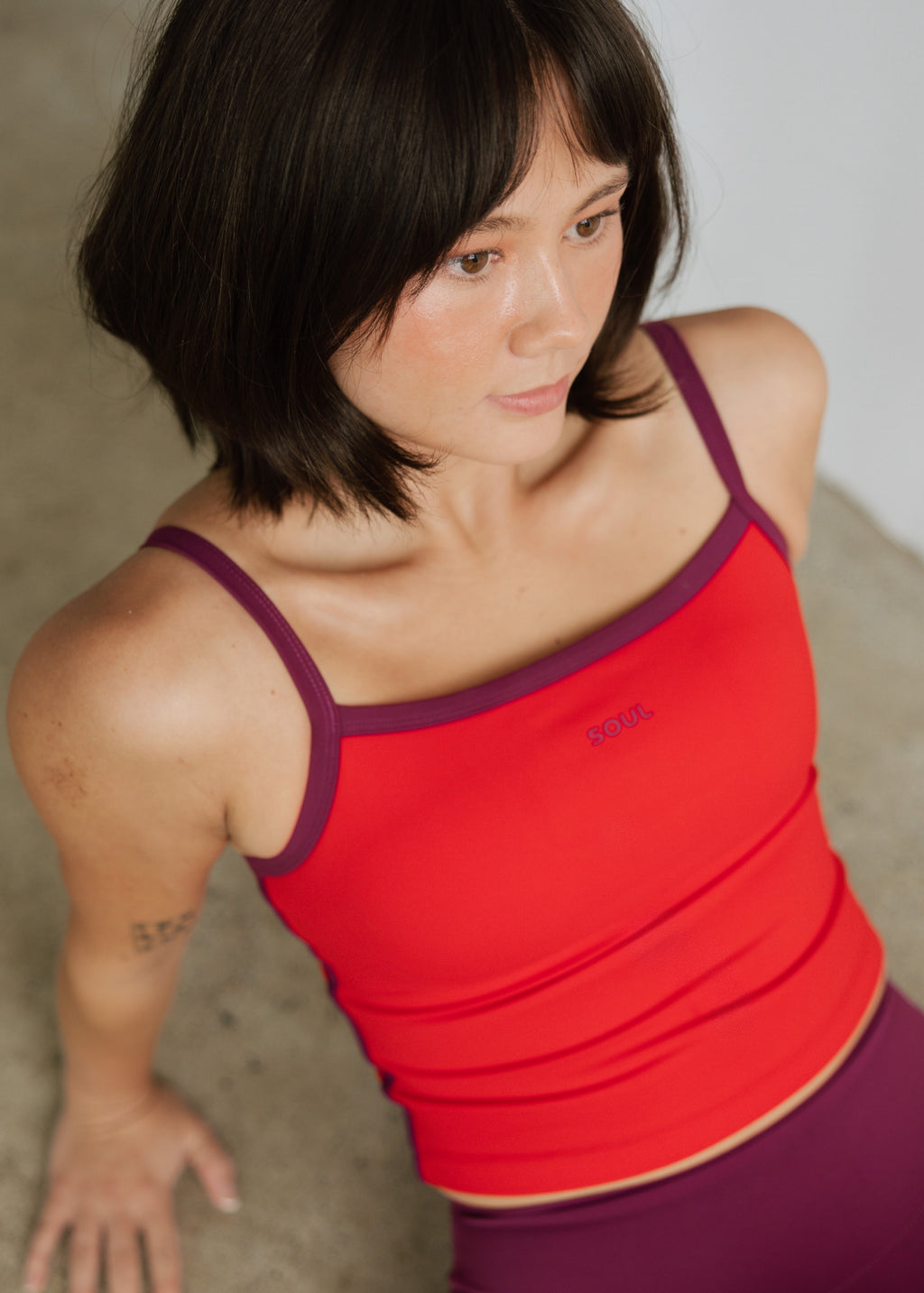Studio Tank - Scarlet & Fig